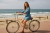 Dames beach cruiser met retro charme en relaxed comfort voor stad en strand